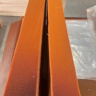 10MPa以上の平坦圧縮強度 航空グレード アラミドハニカムコア (翼用)