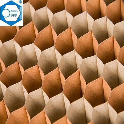 品質  Fire Resistant Paper Honeycomb Core 900x2400mm For Furniture And Door Filling 工場