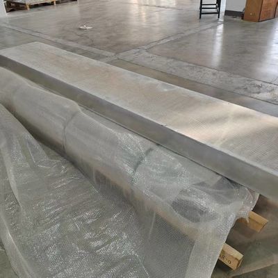 内部 の 浮き 屋根 に 用い られ た 溶接 さ れ た アルミ 蜂蜜 巣 パネル