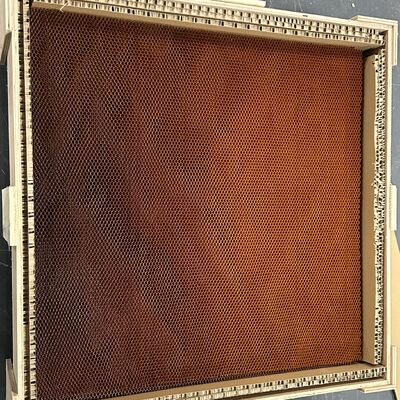 密度56 フレキシブルアラミドハニカムコア プラム型穴あきグリッド