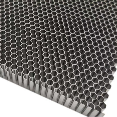 304 316L ステンレス鋼 ミツバチコート 60x60mm 300x300mm EMIシールドのために