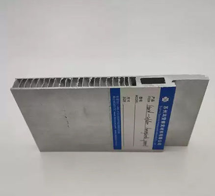 1000*2000mm サイズ 溶接 アルミ ハニーコムパネル 内部浮き屋根に使用