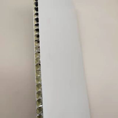 環境に優しいFRPハニーコムパネル 1600x2150mm 高機械強度